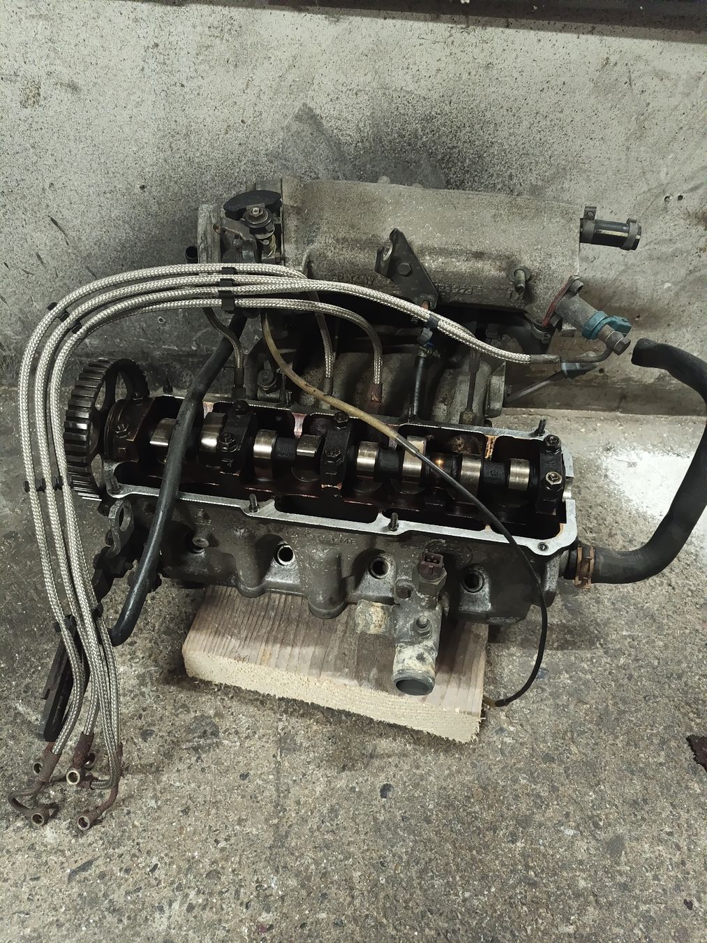 VW Tutti pezzi di ricambio auto: VW Golf 2 Zylinderkopf – Usato da Unteriberg venduto da sumsi3004