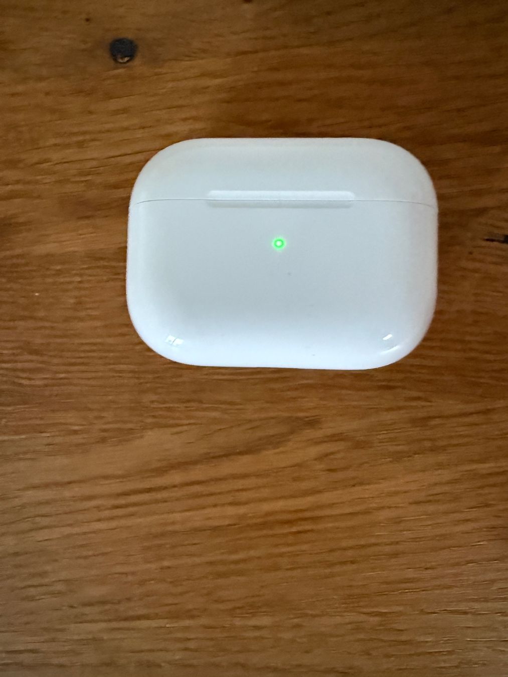 Apple Cuffie: APPLE AirPods Pro 2 Charging Case – Usato da Lausanne venduto da Nine1982 4