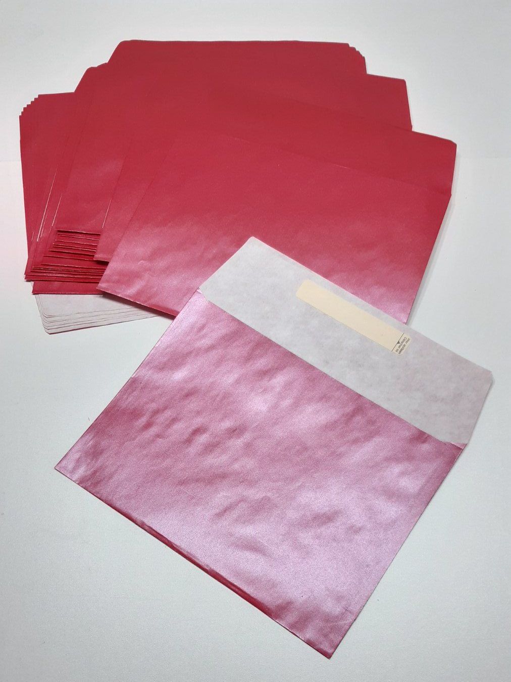 Papier: Geschenktaschen - Pochettes cadeau – Neuf (Voir description) à Savagnier par Marderuth 3
