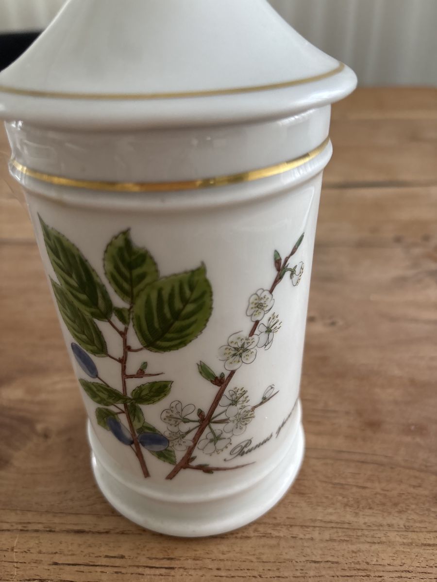 Contenitori & Simili: Dose von Langethal Handbemalt  – Usato da Kriens venduto da Wundertuete17 3