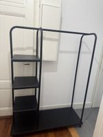 Portant à vêtements noir avec 3 étagères – bon état