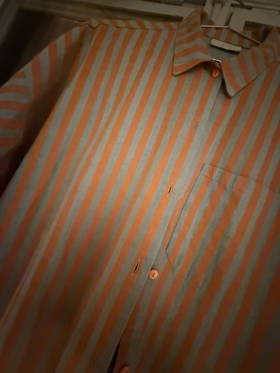 Hemden: Kurzarmhemd gestreift orange grau Oversize – Gebraucht aus Basel von Inm_r65l 2
