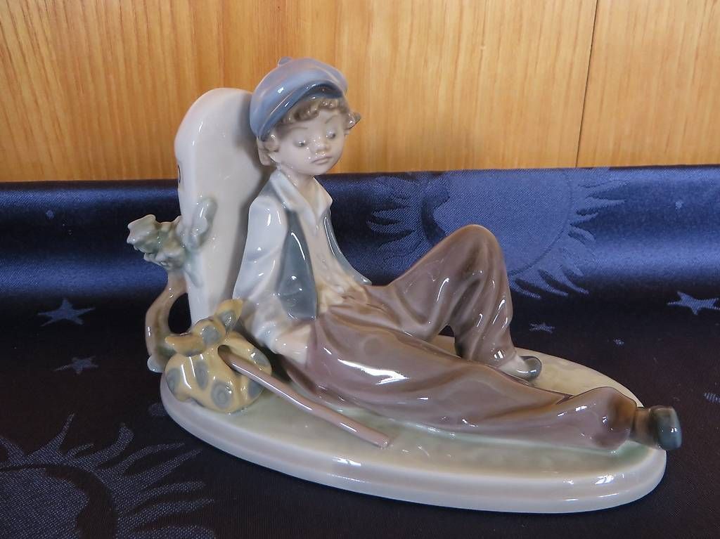 Lladro Statuette: Lladro Figur, Wanderer bei der Rast,1986 – Usato da Langrickenbach venduto da zwiebel03