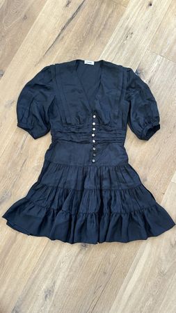 Robe Sandro noire taille 36 , neuve 