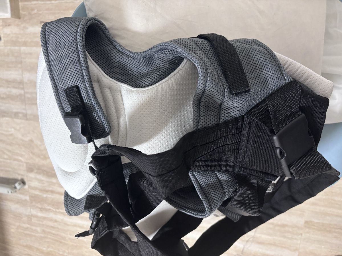 Chicco Bauch- & Rückentragen: Chicco Babytrage bis 9kg  – Gebraucht aus Büsingen von Soko777 1