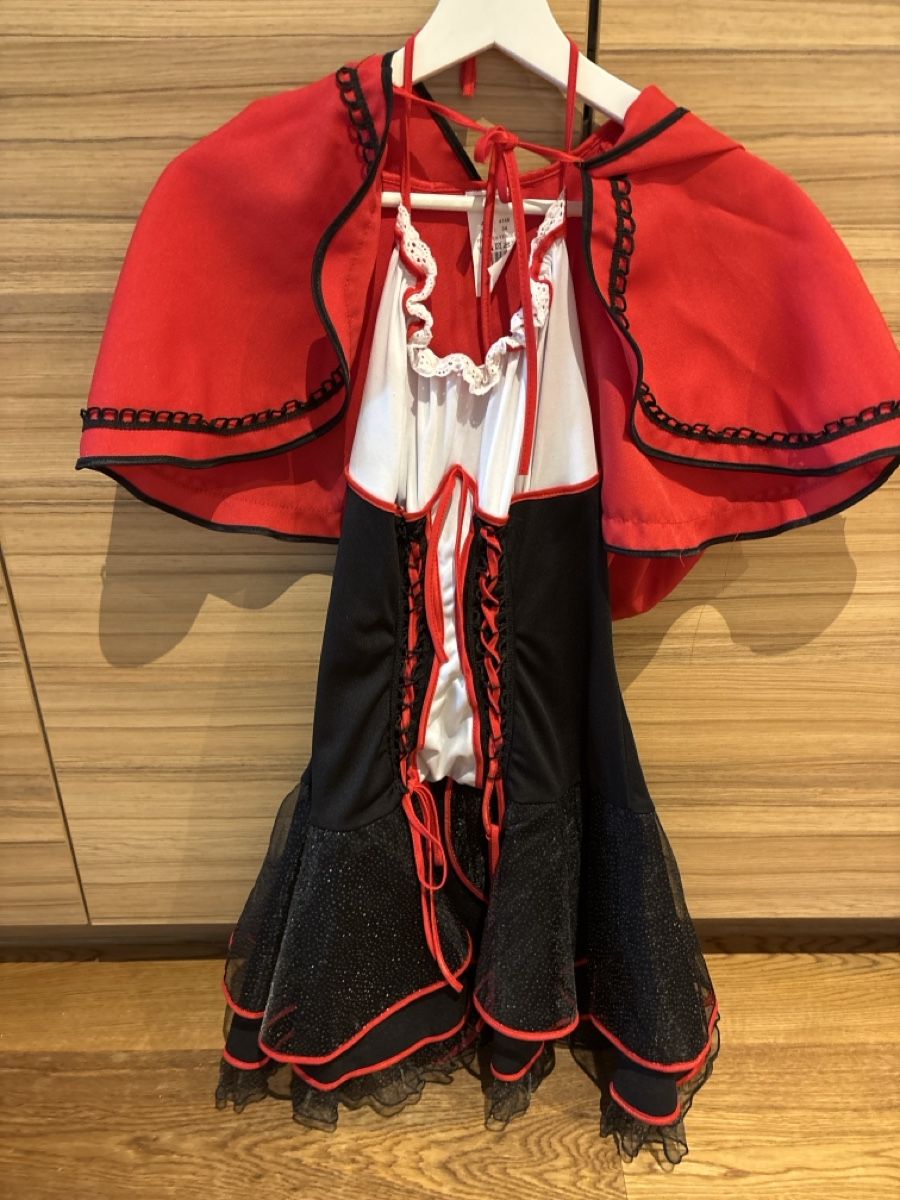 Costumi: Rotkäppchen Kostüm Gr. 34 – Usato da Einsiedeln venduto da 1991hce