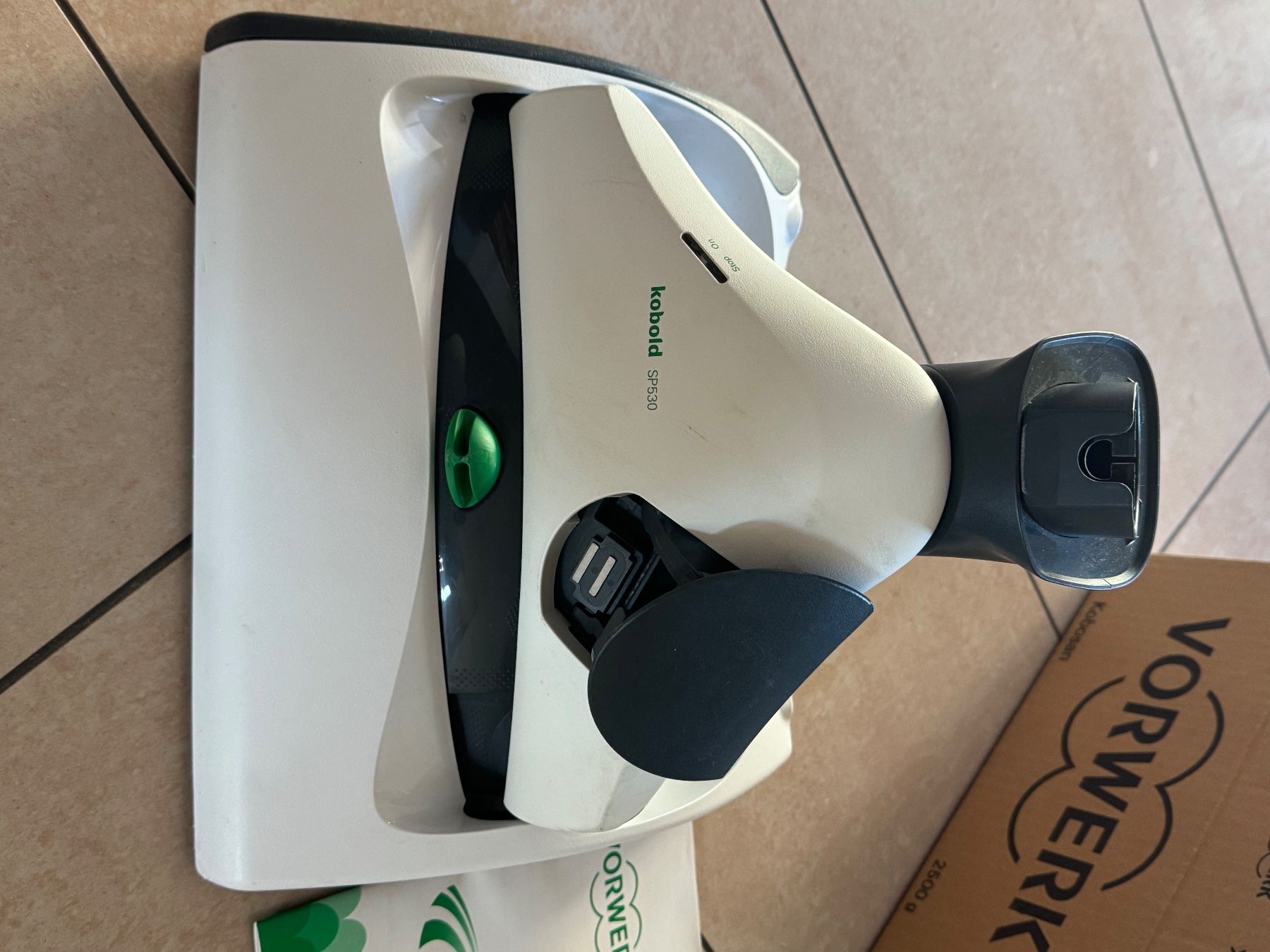 Vorwerk Aspirapolveri & Accessori: Vorwerk Kobold accessori – Usato da Dottikon venduto da dsmio22