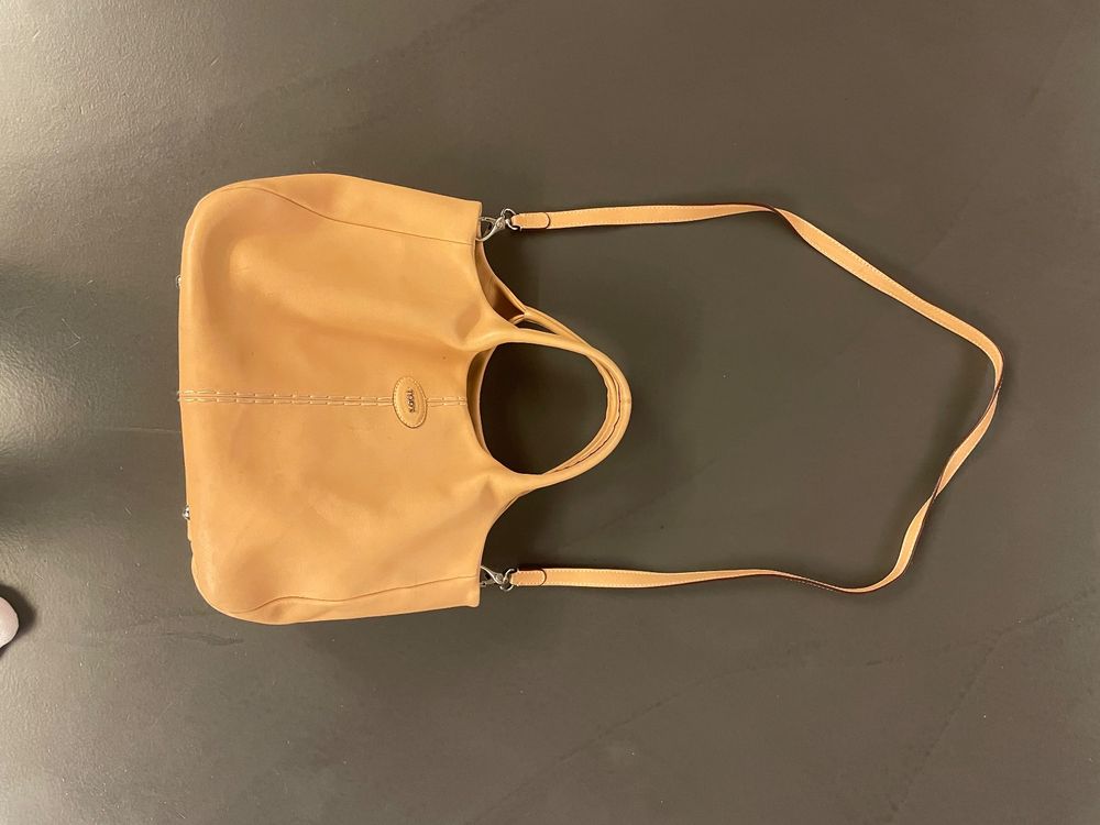 2 Süße Pudel-Figuren In Liegender Position - Realistische Hunde-Deko Aus Kunstharz In Hellbraun