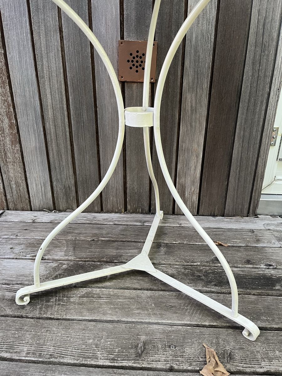 Tables: Garten Möbel Tisch  – D'occasion à Ermatingen par Scavini-s 2