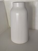 IKEA Vase KAPKASTANJ , elfenbeinweiß, 23 cm