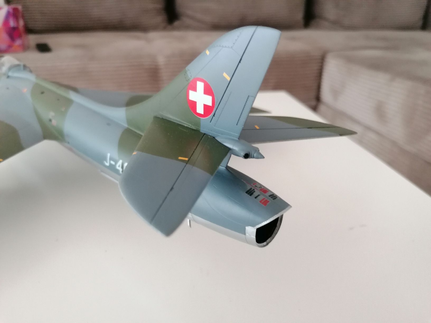 Schweizer Armee Kit di modellismo & Modellini statici: Hunter Schweizer Luftwaffe – Nuovo (secondo la descrizione) da Brunnen venduto da pepone08 4