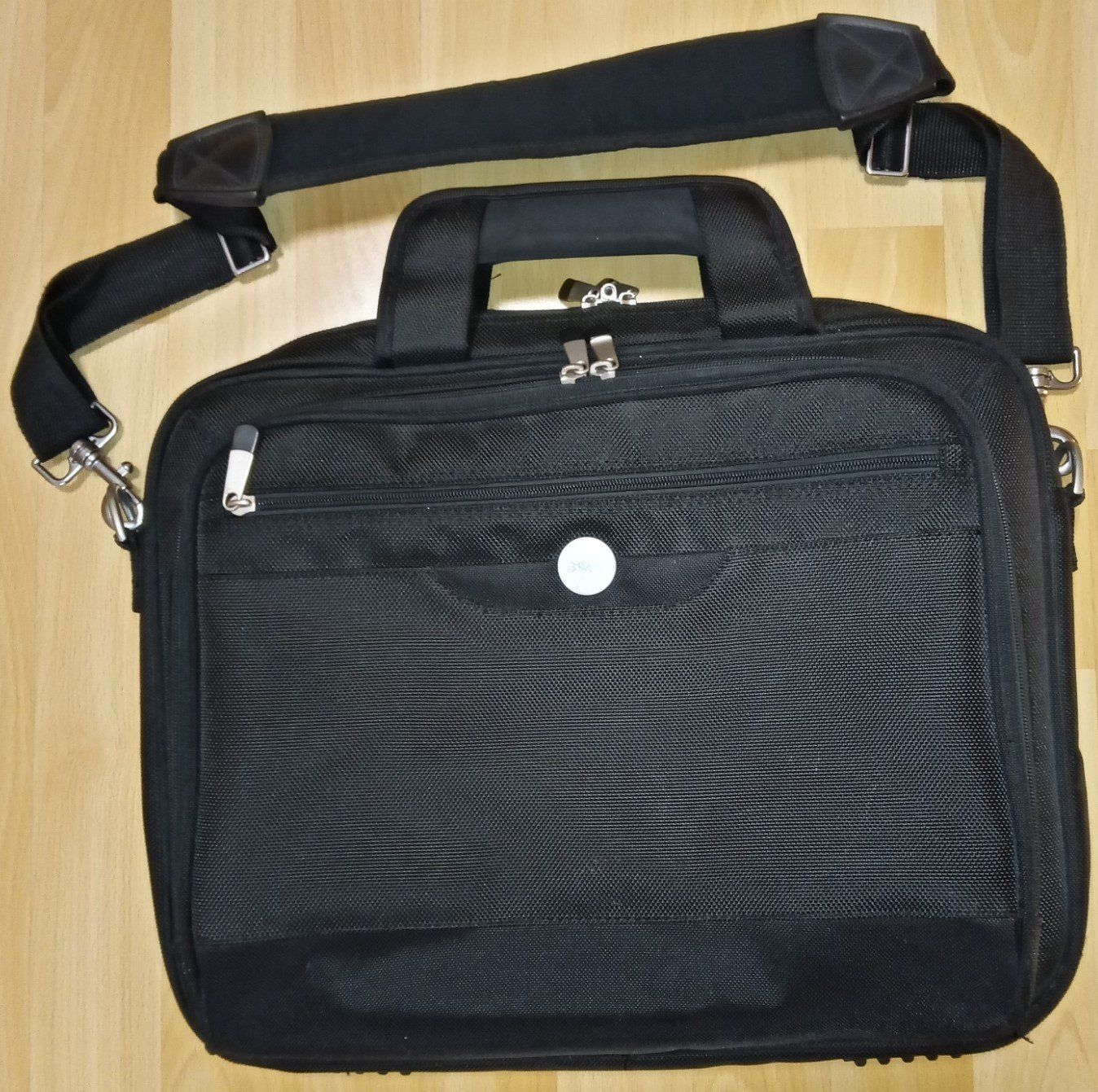 Dell Borse: Robuste DELL Laptoptasche, schwarz – Usato da Ebikon venduto da berog