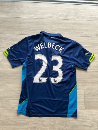 2014-15 Arsenal Third Shirt Welbeck #23
