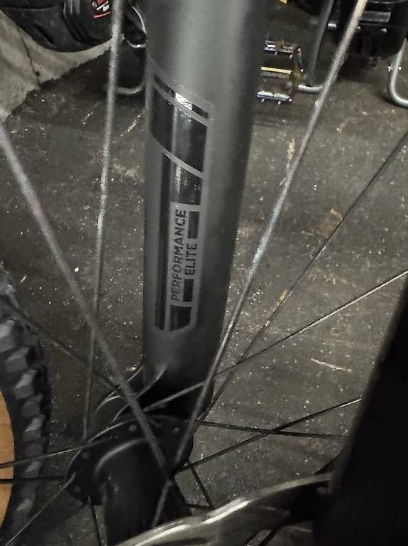 Fox Pezzi di ricambio: Fox 38 Performance Elite 10h gefahren – Nuovo (secondo la descrizione) da Trin Mulin venduto da onroad91 1