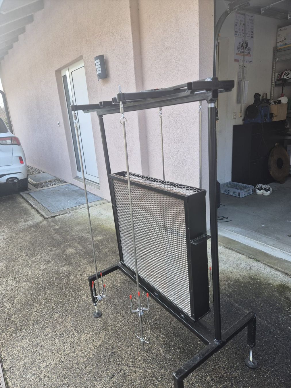 Griglie: Grill pour broches pendues. – Nuovo (secondo la descrizione) da arconciel venduto da schoulon 1