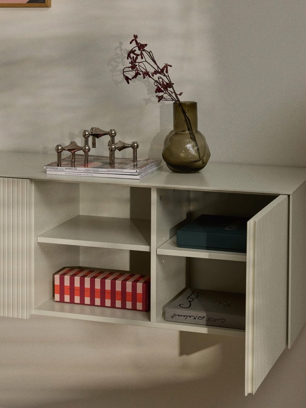 Westwing Cassettiere: Lowboard Shea mit geriffelter Front  Westwing CHF1199-70% – Nuovo (secondo la descrizione) da Otelfingen venduto da Yvonne_Outlet 6