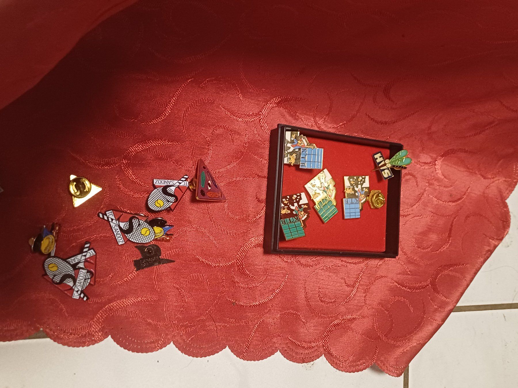 Basler Placchette & Badge: BASLER FASNACHTS PLAGETTE – Usato da Zullwil venduto da imh_lq9s 4