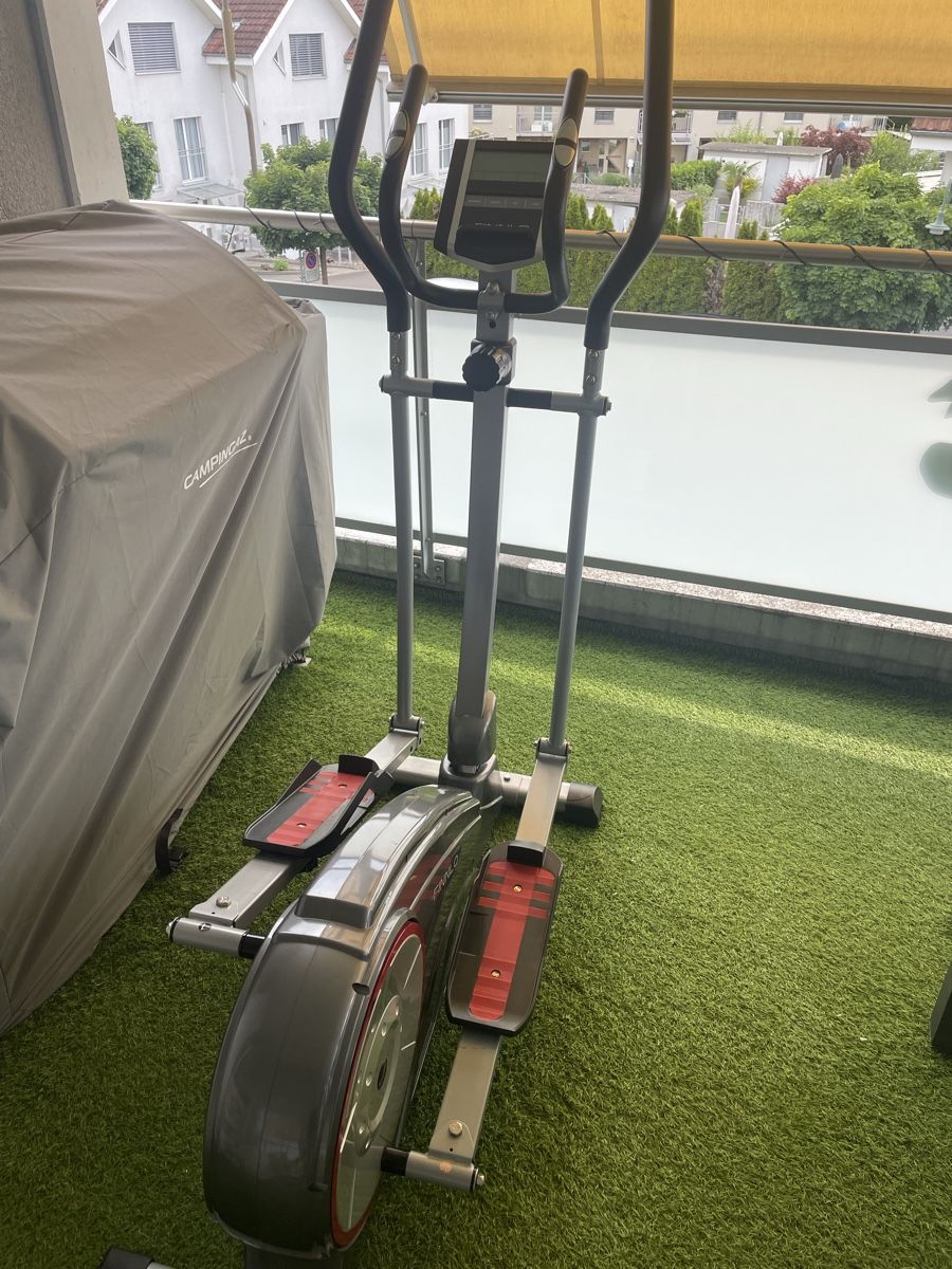Finnlo Hometrainer: Finlo Crosstrainer – Usato da Emmenbrücke venduto da Car2704 1
