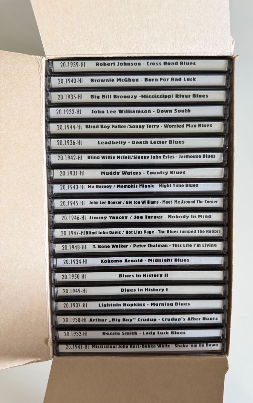 CD: Blues Collection: "Nothing But The Blues" - 40 CDs! – Usato da Altstätten SG venduto da sheamus 4