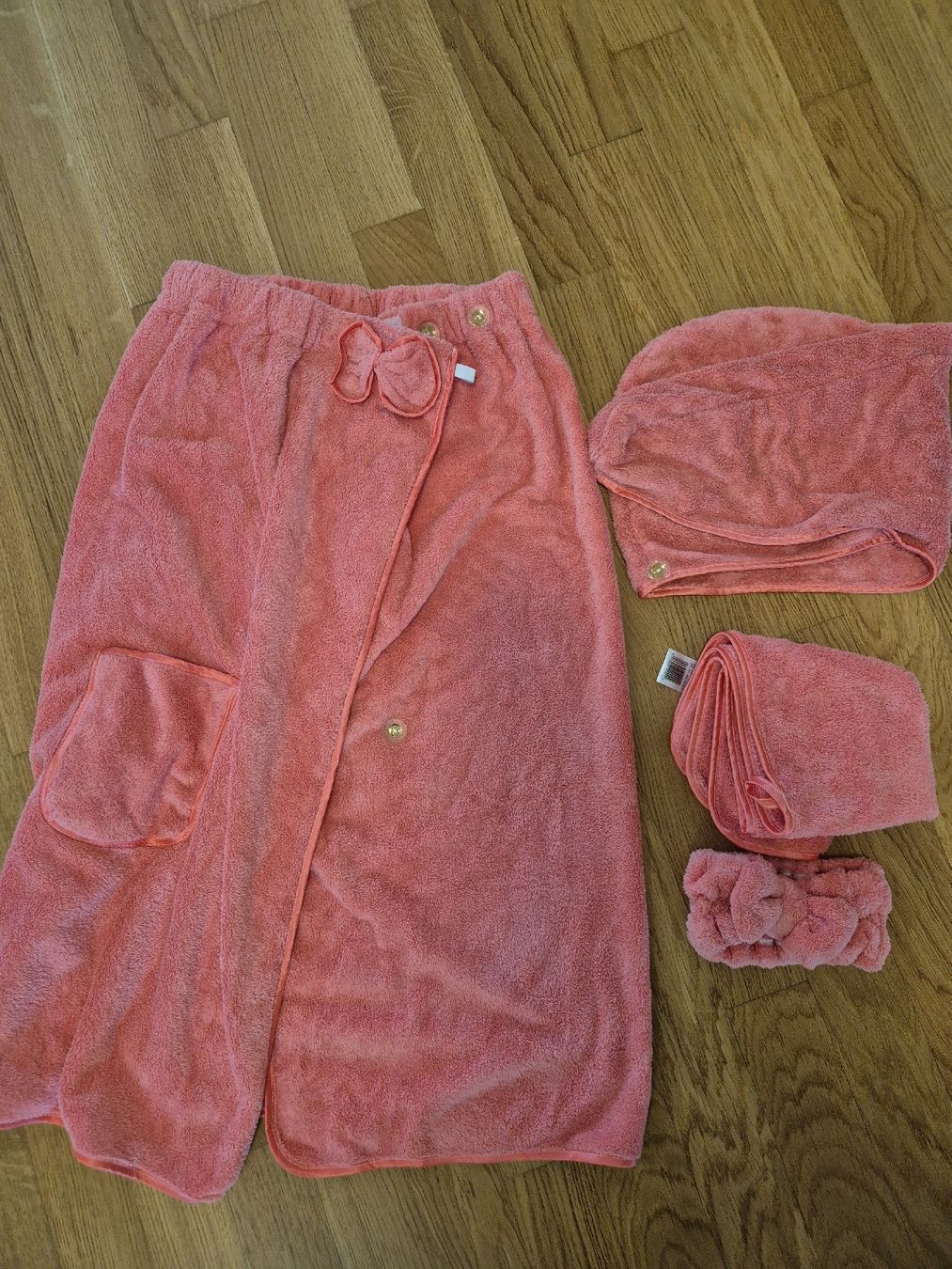 Badetücher: Bathroom care set – Neu (gemäss Beschreibung) aus Basel von Elena_02