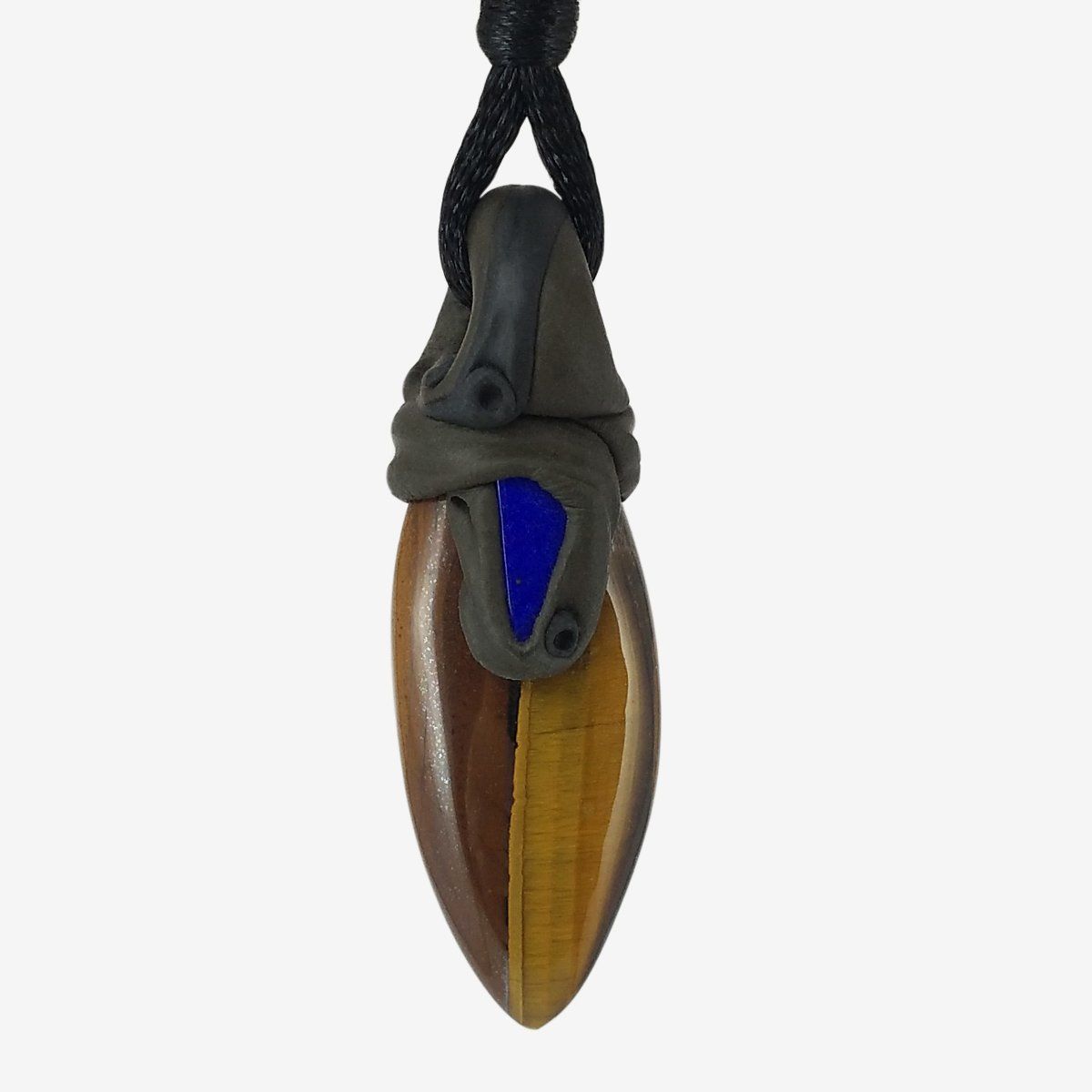 Minerali & Pietre curative: Tigerauge Steinanhänger mit Lapislazuli – Nuovo e nell'imballaggio originale da Meilen venduto da BYRD-Design