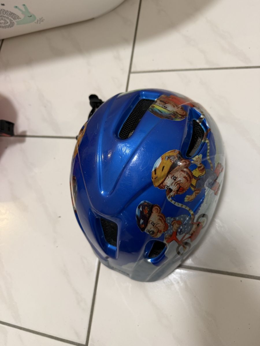 Helme: Kinderhelm – Gebraucht aus Nussbaumen AG von bar_b6g2 6