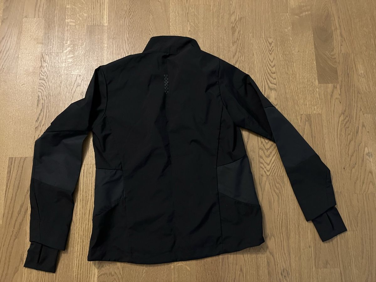 Asics Giacche: ASICS MotionProtect Gore Windstopper Jacke Jacket Gr S – Usato da Ebmatingen venduto da dartim 4