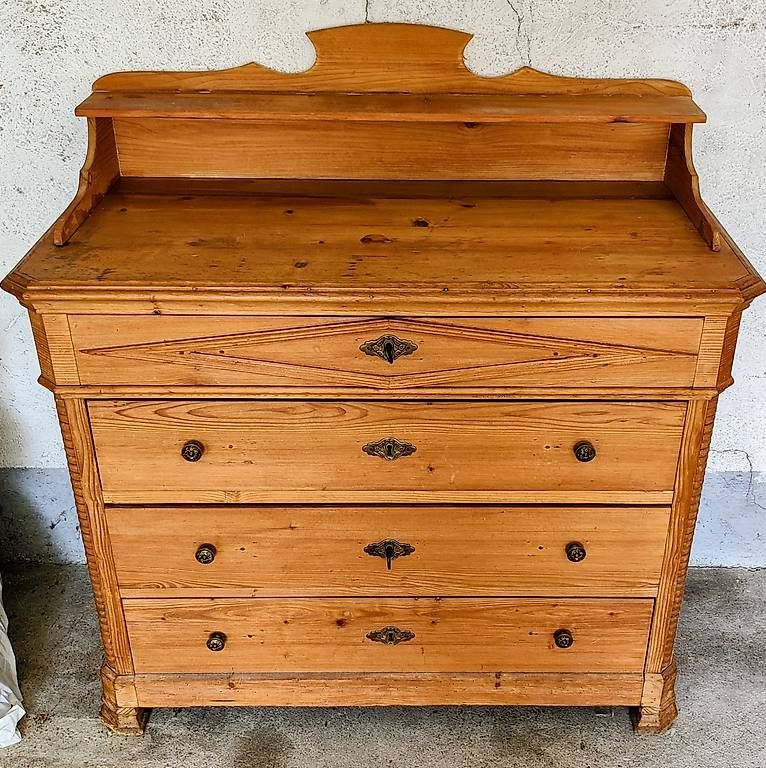 Commodes: Wunderschöne Kommode – D'occasion à Winterthur par Sheriban 1