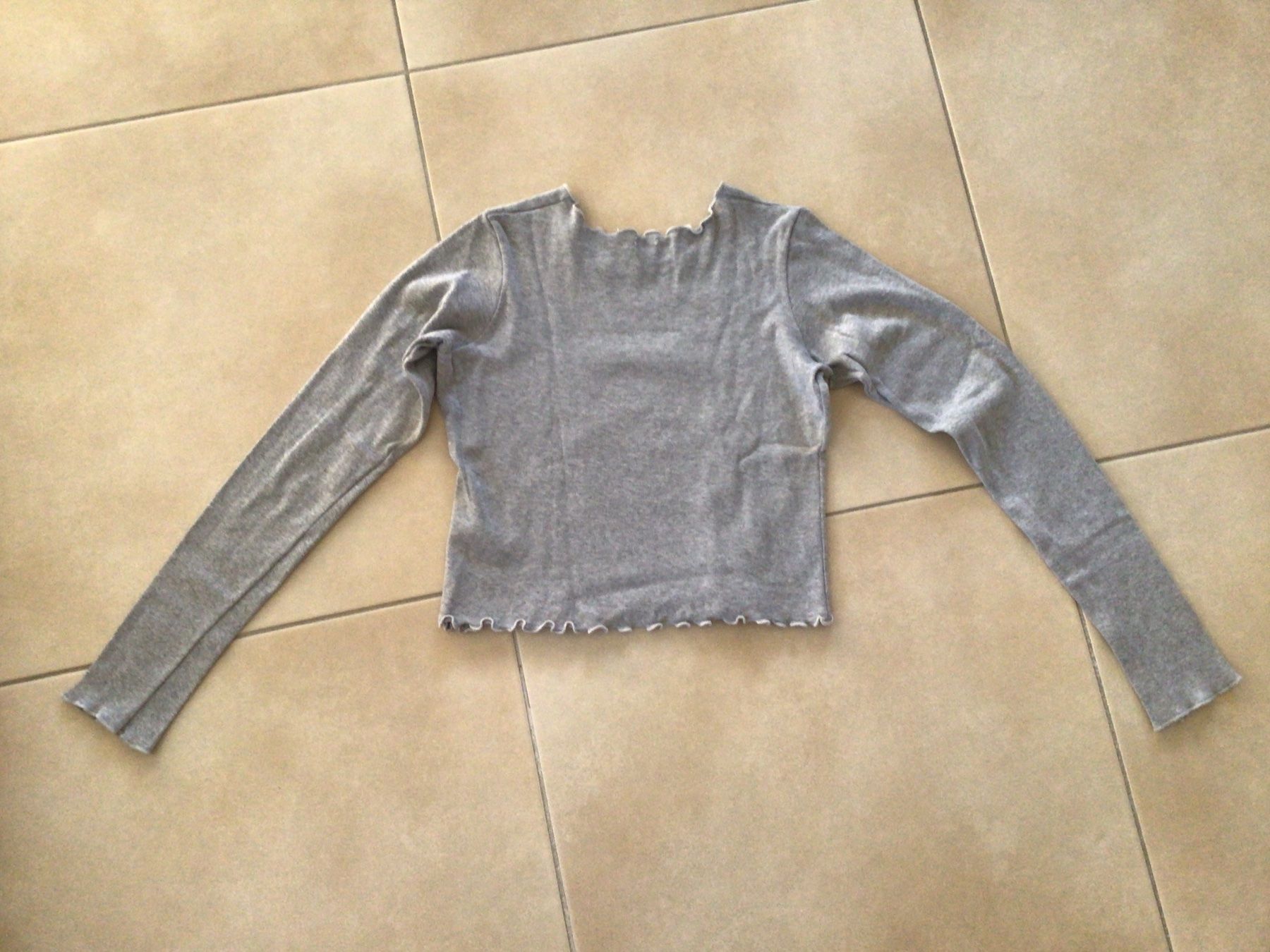 Brandy Melville Top: Brandy Melville Oberteil, Grösse S – Usato da Frauenfeld venduto da Stehojen 1
