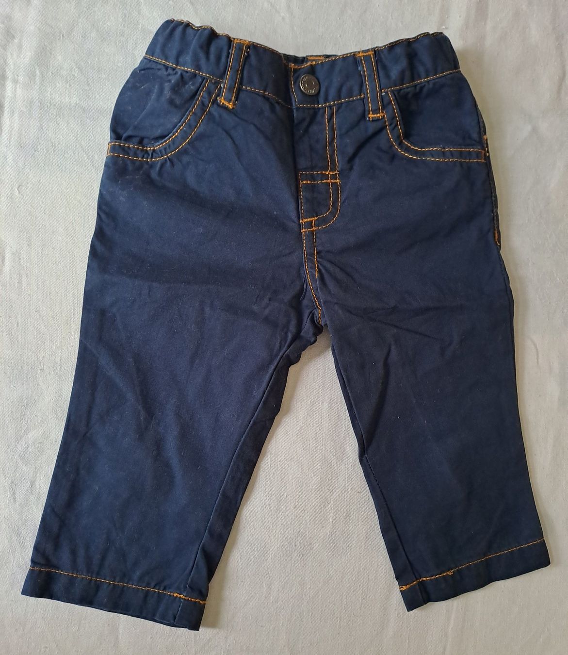 Kleiderpakete & -sets: Ensemble chemise + pantalon pour garcon taille 68 – Gebraucht aus Le Noirmont von sportboutique 2