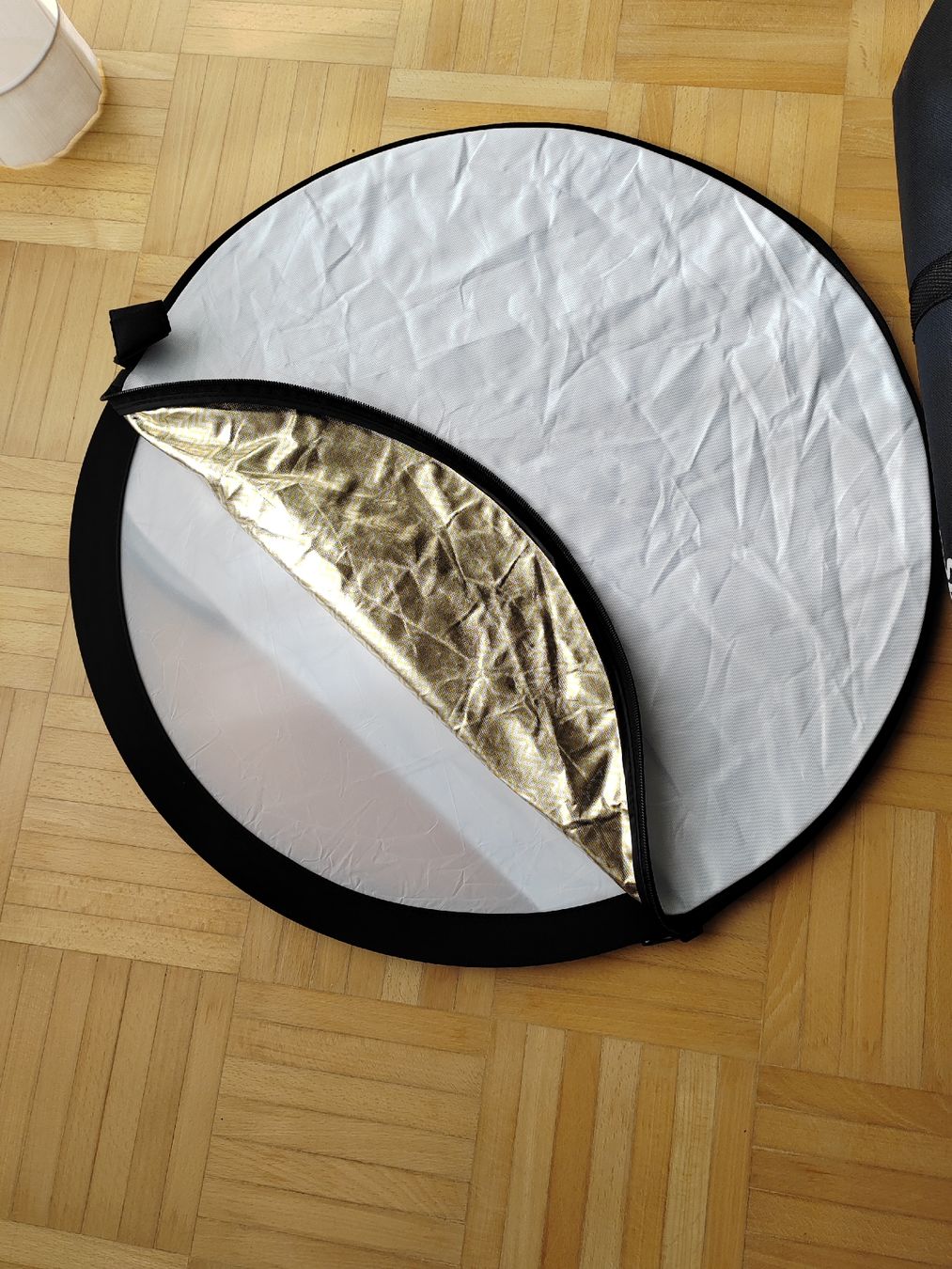 Fotocamera: Sumikon Reflektor Diffusor Gold/Silber/Weiss - Top Zustand! – Usato da Weinfelden venduto da pha_5hg2 1