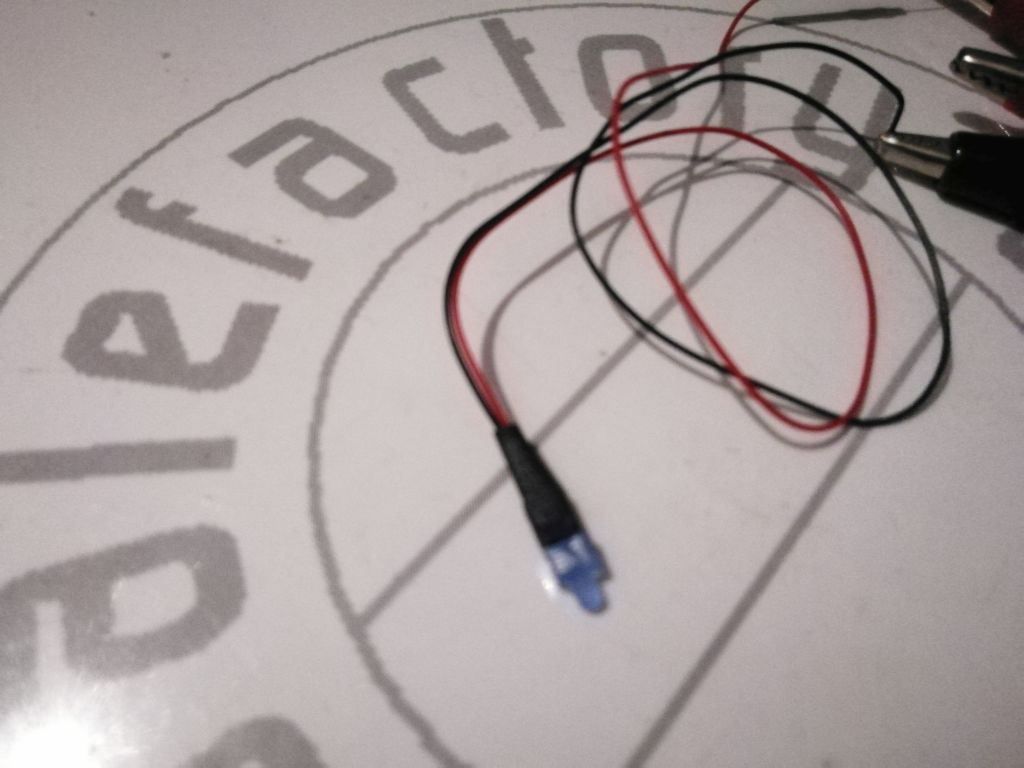 Elektronikbauteile: LED blau 1.8mm verkabelt, 12V – Neu (gemäss Beschreibung) aus Luzern von Salefactory 1