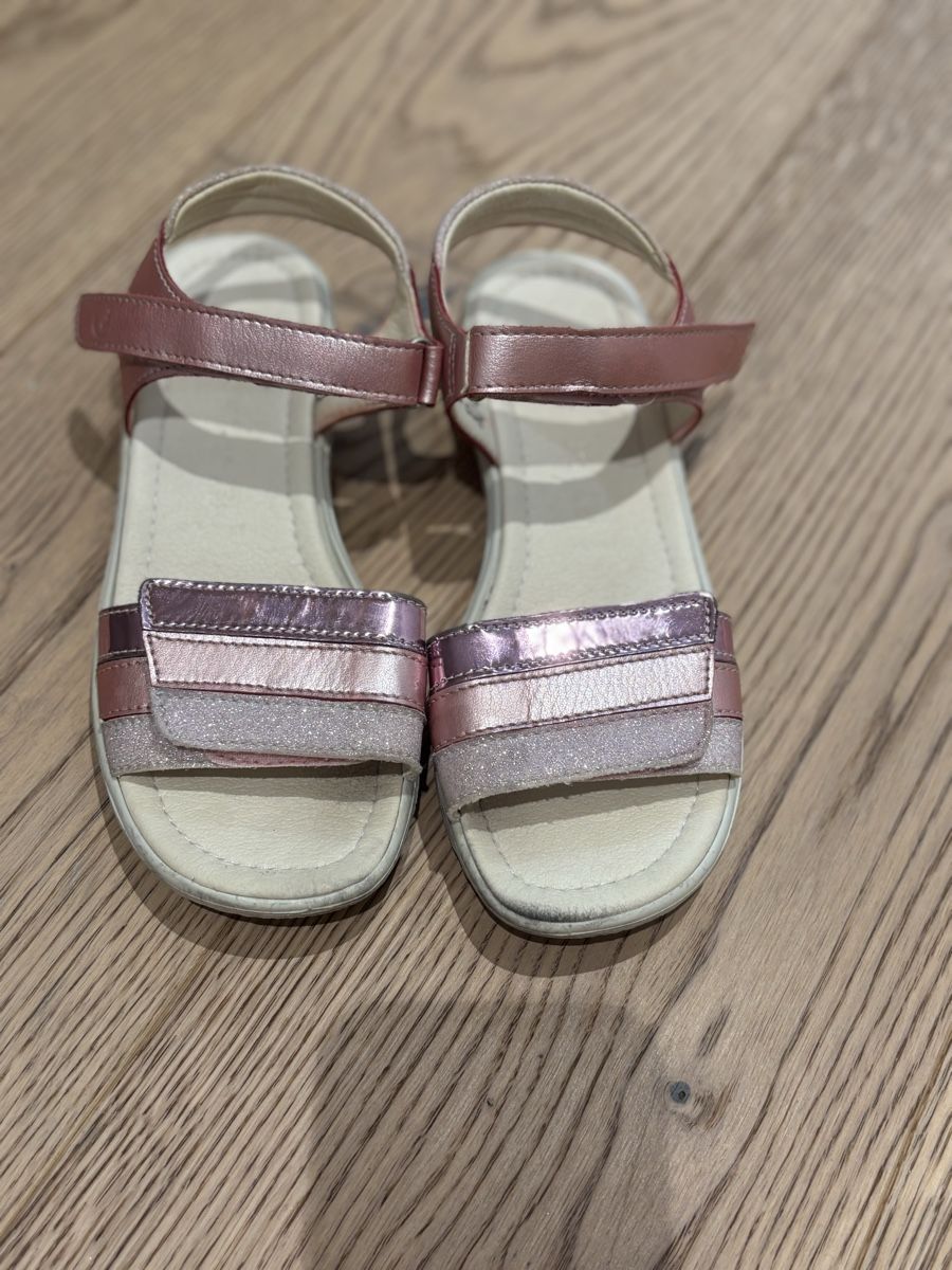 Schuhe für Mädchen: Mädchen Sandalen Rosa Grösse 35 – Neu (gemäss Beschreibung) aus st gallenkappel von est_m6lg