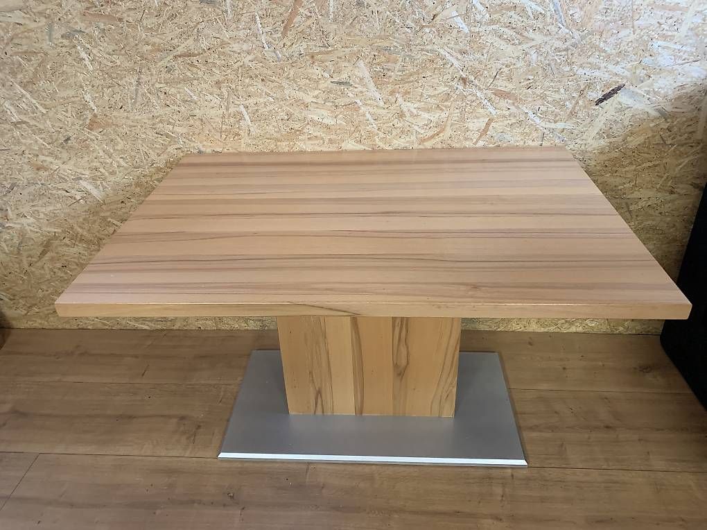 Tables: Table  – D'occasion à Martigny-Croix par ste_s9cx