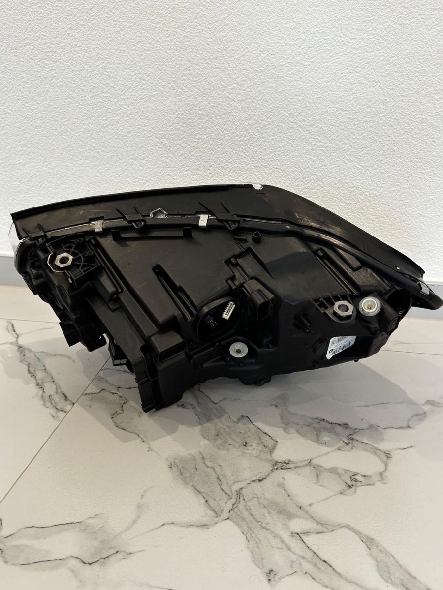 BMW Fari: Scheinwerfer BMW G01. G02 X3 X4 Rechts – Usato da Conthey venduto da Neoon2011 2