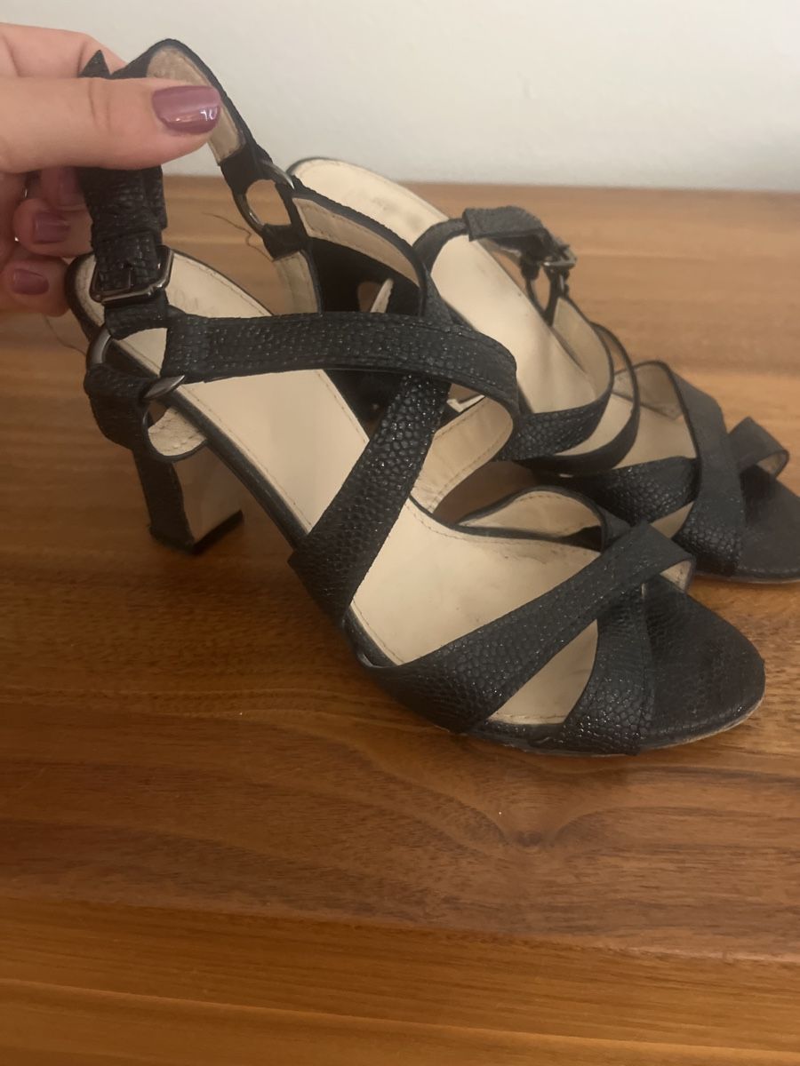 Navyboot Scarpe da donna: Navyboot Heeled Sandals - size 38 - black! – Usato da Zürich venduto da kleinesgrau