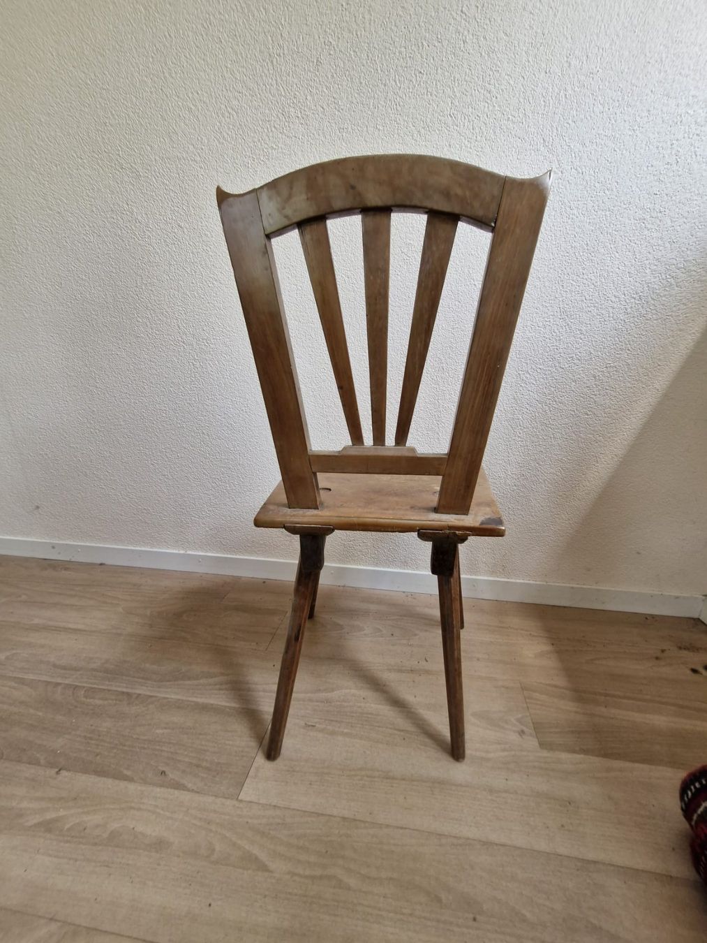 Sedie: Vintage Bauernstuhl zu verkaufen – Usato da Toffen venduto da dav_d7rc 1