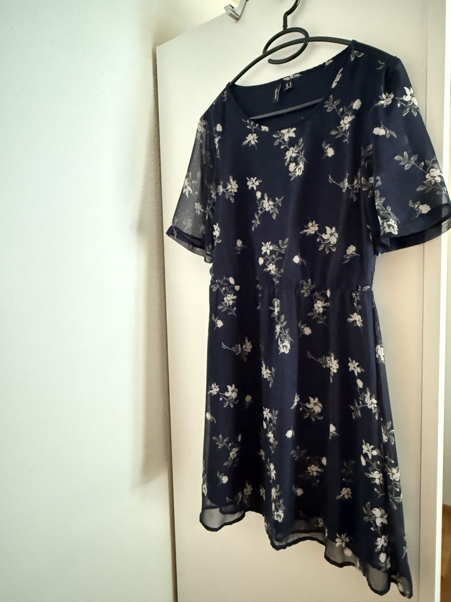 Vero Moda Vestiti: Dunkelblaues Sommerkleid, Grösse M, Vero Moda – Usato da Niederhasli venduto da R__A 1