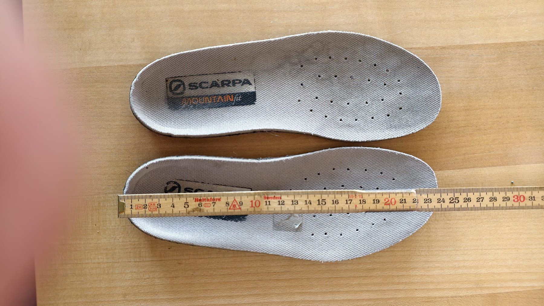 Scarpa Scarpe da uomo: Scarpa Kinderwanderschuh – Usato da Trin Mulin venduto da brisi3 3