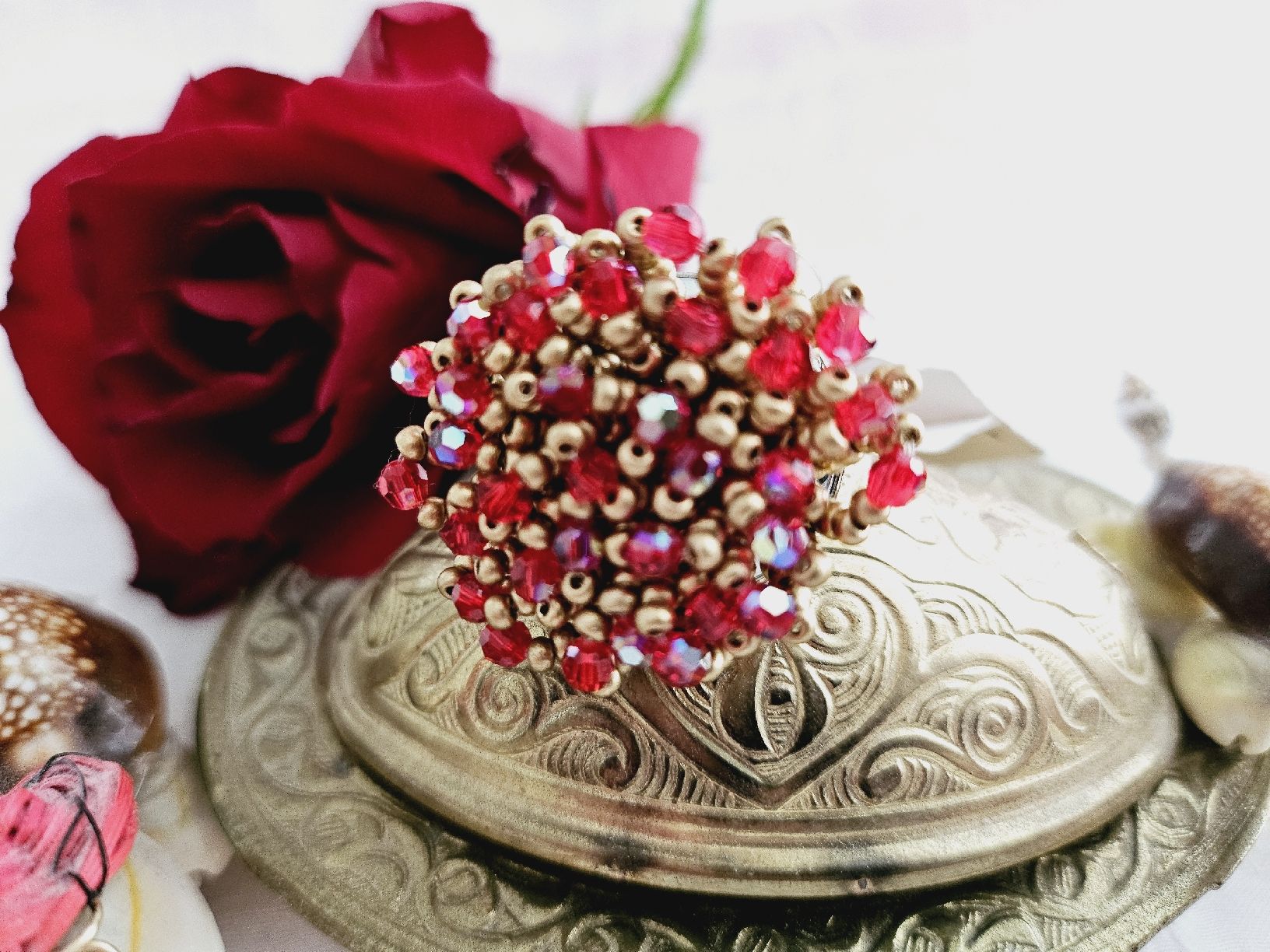 Anelli: Funkelnder Ring aus Swarovski Perlen rot – Nuovo (secondo la descrizione) da Dietikon venduto da Eleda 2