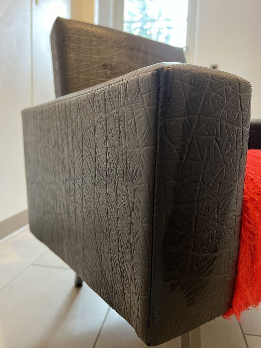 Sessel: Fauteuil en Skaï, style Rétro – Gebraucht aus Bulle von ABELiAM 2