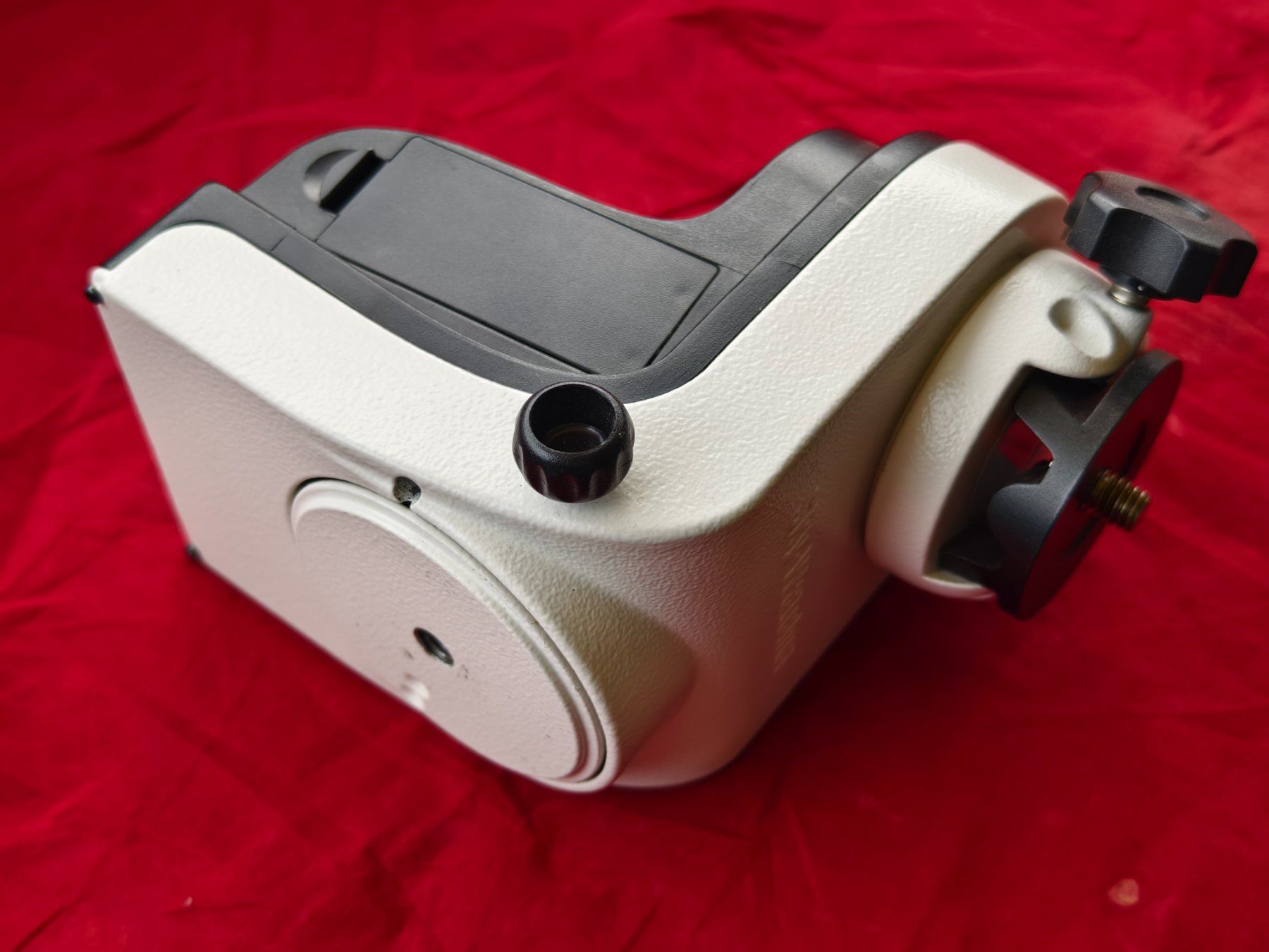 Sky-Watcher Telescopi: Sky-Watcher Nachführung AZ GTI – Usato da Aesch BL venduto da steve_weil 2
