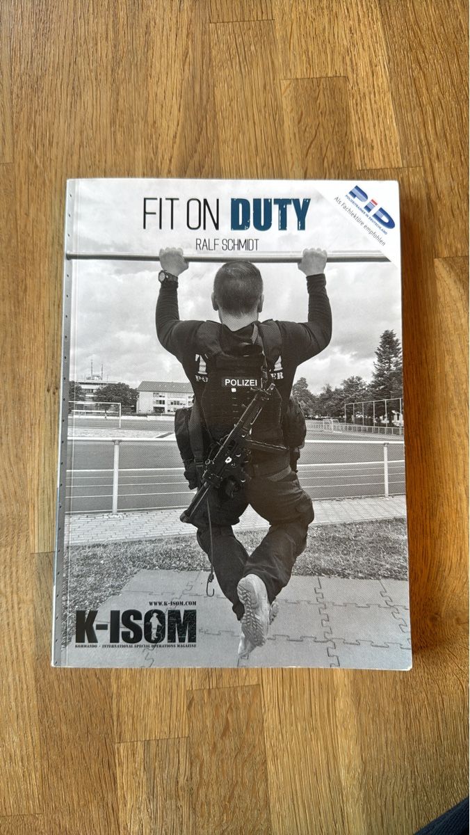 Libri: Fit on Duty - Ralf Schmidt – Usato da Hemmiken venduto da Floh93