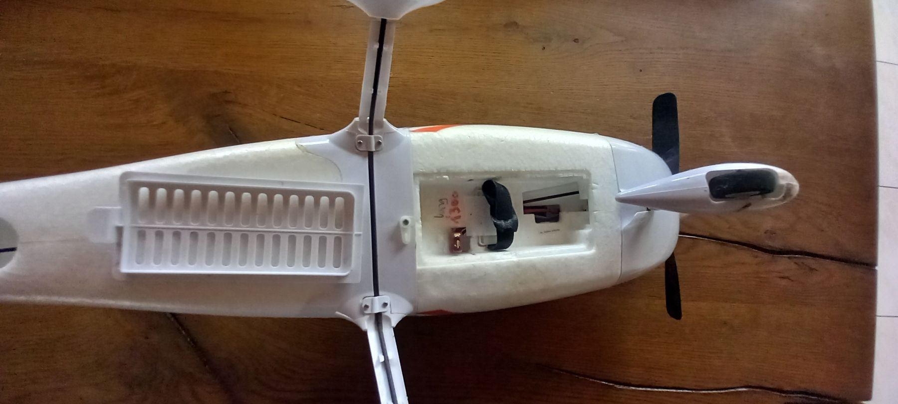 Modellismo RC: Modellflugzeug Glasair – Usato da Rüedisbach venduto da batho01 5