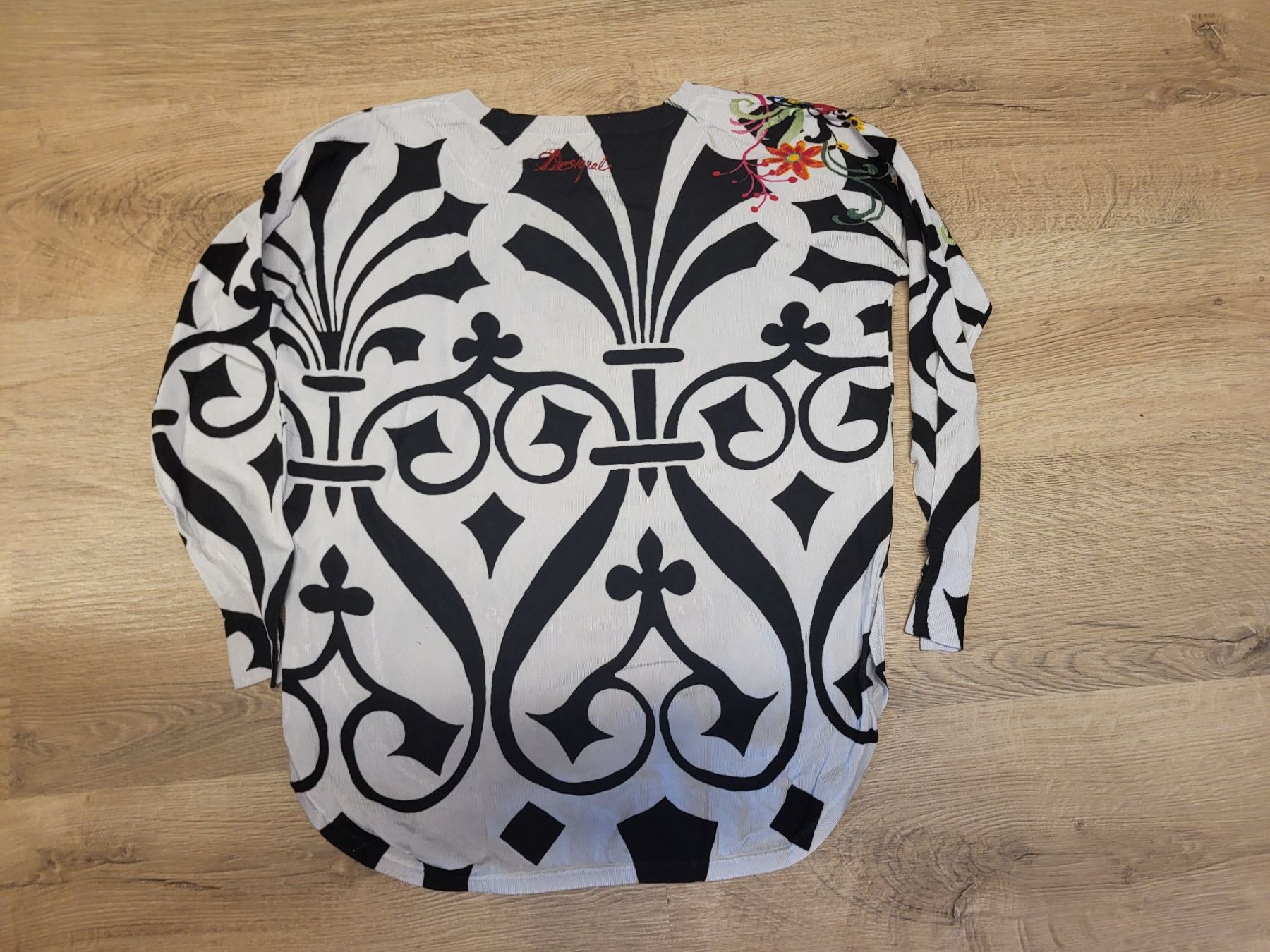 Desigual Pulls & Sweat-shirts: Desigual Pulli Gr.S – D'occasion à Lindau par Seepferd33 3