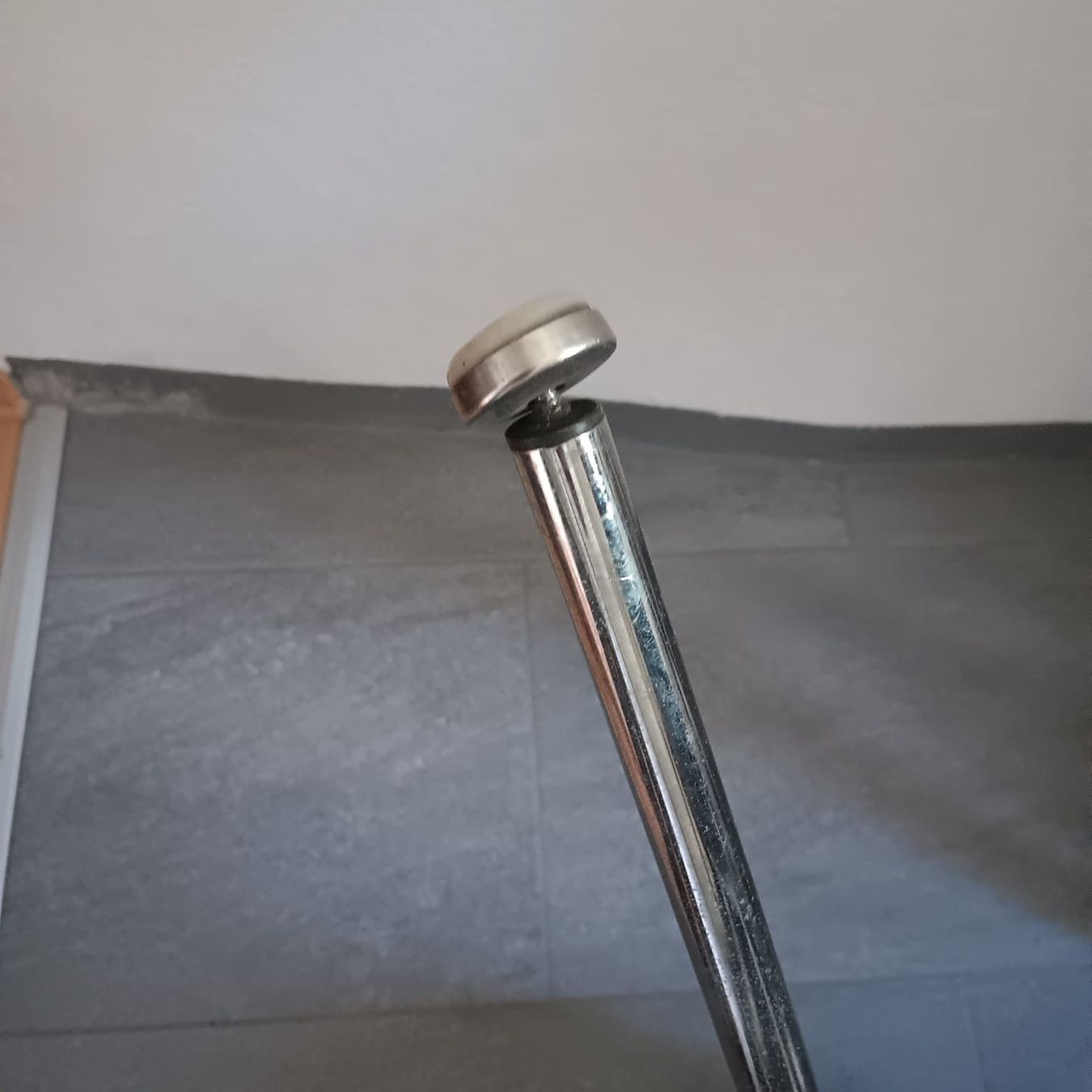 Knoll Poltrone: Poltrona KNOLL Aarron Saarinen – Usato da Personico venduto da rpi_n6hp 5