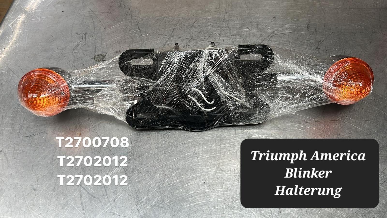 Triumph Alle Motorradersatzteile: Triumph America Blinker + Halterung – Gebraucht aus Alpnach Dorf von Biker-Lady