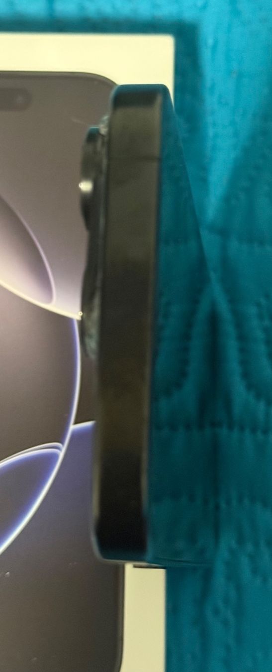 Apple Telefoni cellulari / Smartphones: iPhone 16 Pro 128GB défectueux – Difettoso da Blonay venduto da IGORN 5