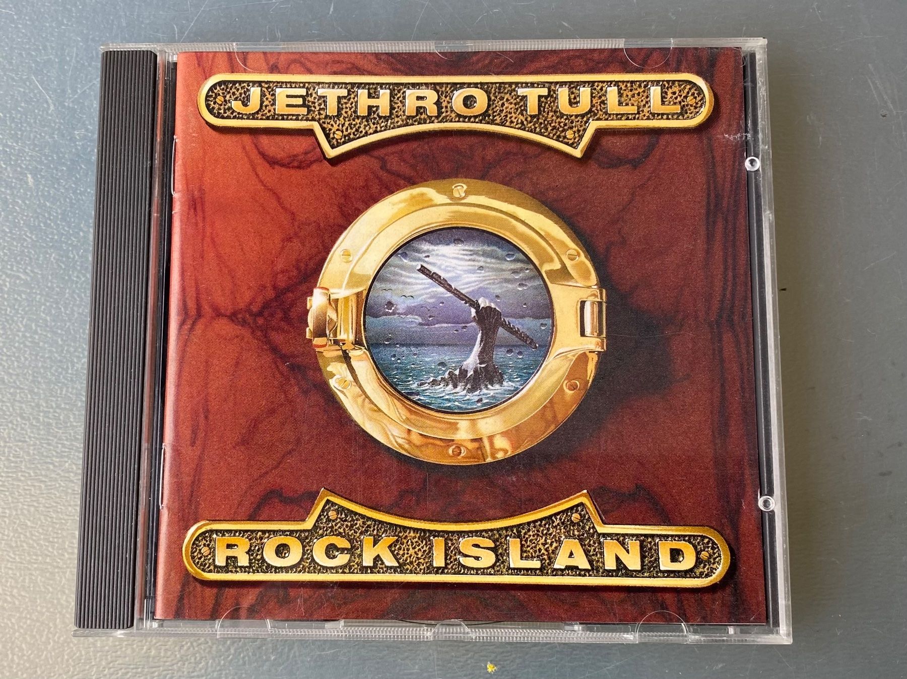 CDs: Jethro Tull - Rock Island – Gebraucht aus Oberried Brienz von Chyara