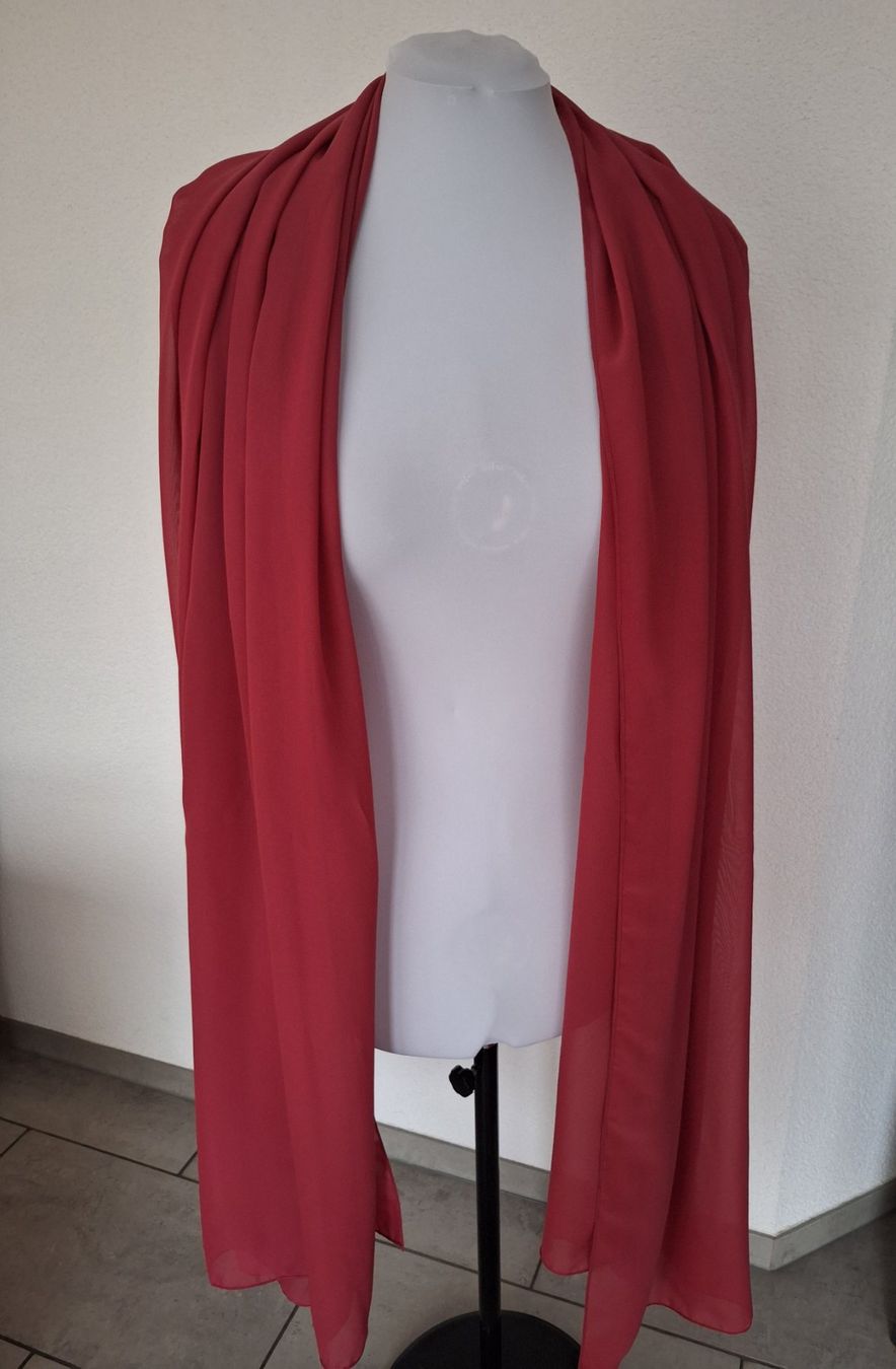 Vestiti: Abendkleid Gr.44 – Usato da Sulgen venduto da limann 5